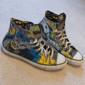 Batman Converse